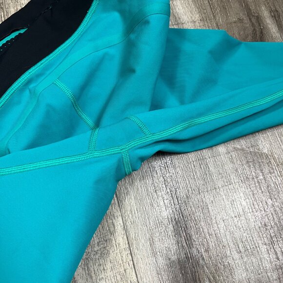 Lululemon Athletic Smooth Stride Crop Yoga Pants Viridian Black Women’s Size 4 - Picture 7 of 9